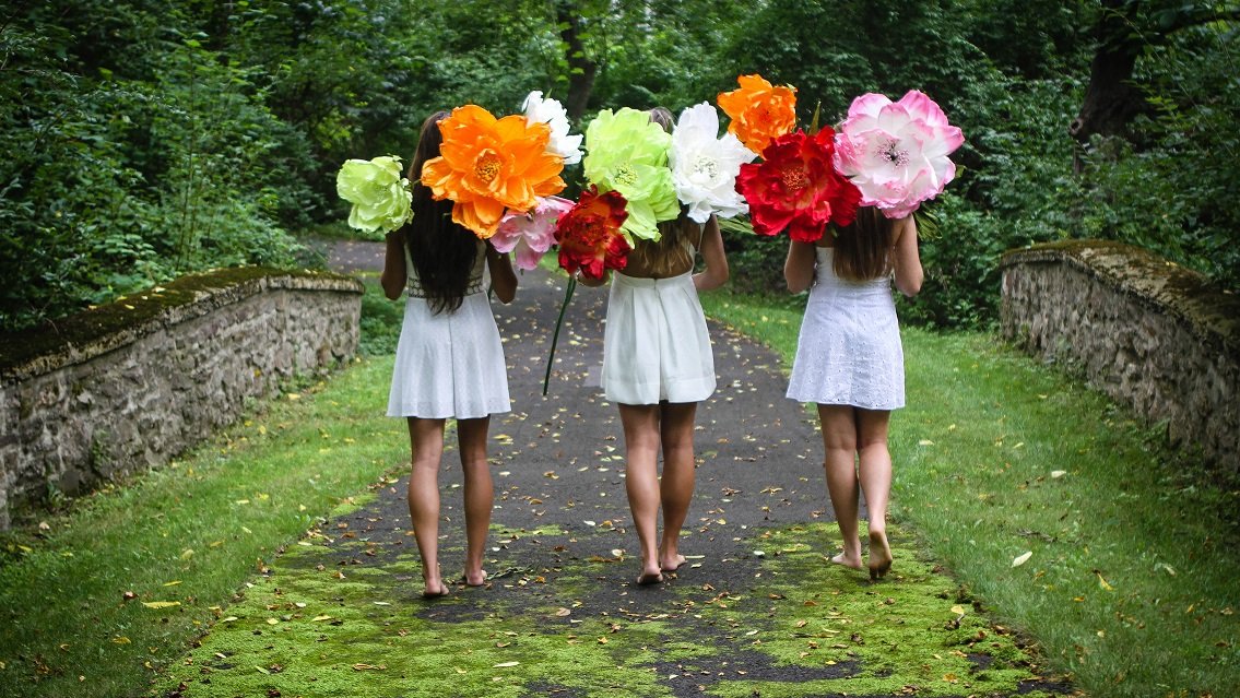 Giant Paper Flowers - Party Decorations